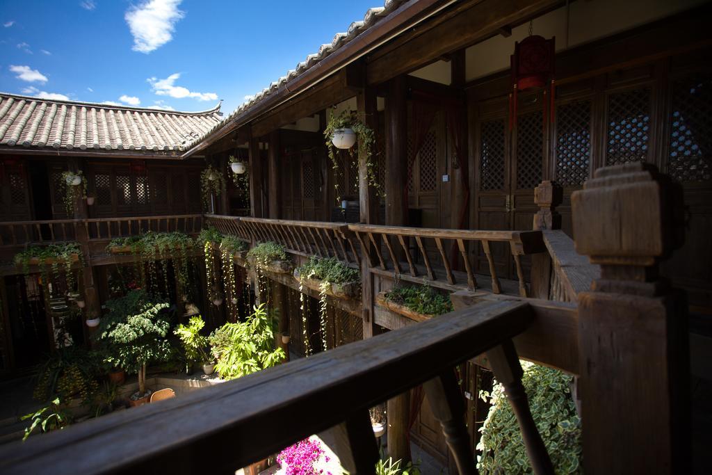 Lijiang Emerald Bay Inn Eksteriør bilde